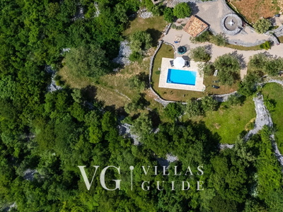 Villa Verde Oliva Residence with pool