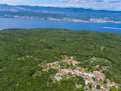 Villa Verde Oliva Residence with pool