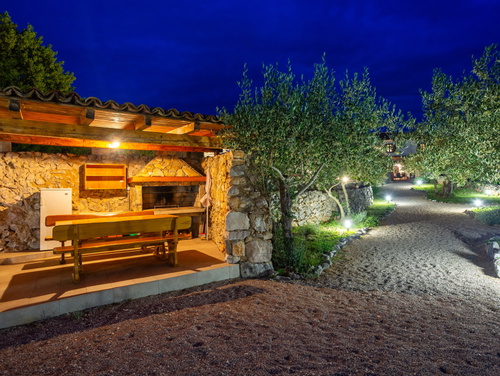 Villa Verde Oliva Residence with pool