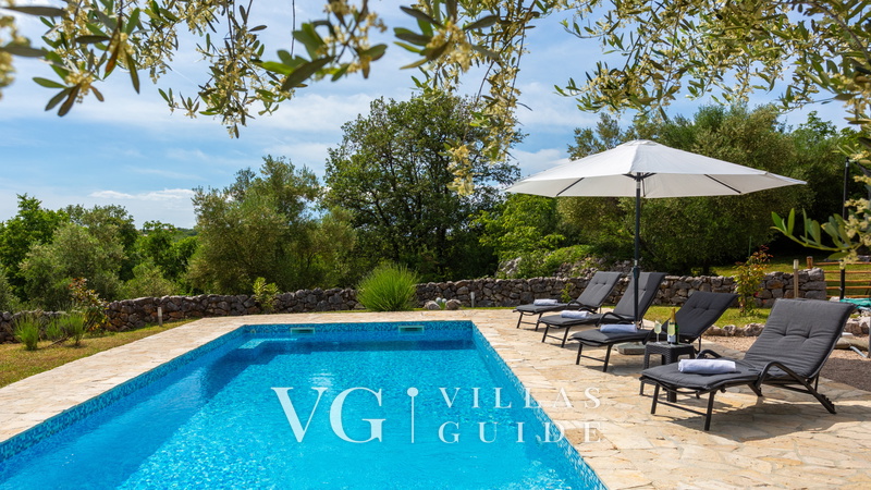 Villa Verde Oliva Residence with pool Piscina