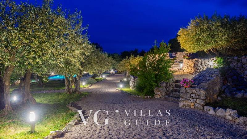 Villa Verde Oliva Residence with pool Garten und Außenbereich