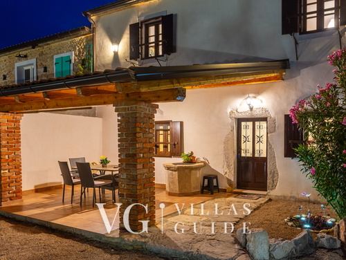 Villa Verde Oliva Residence with pool