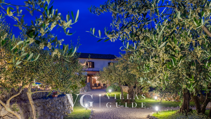 Villa Verde Oliva Residence with pool