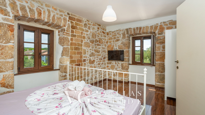 Villa Verde Oliva Residence with pool