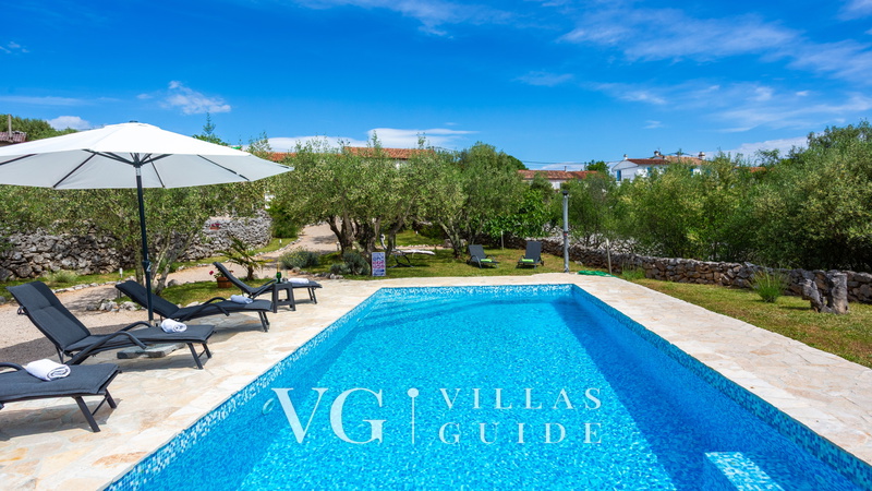 Villa Verde Oliva Residence with pool Pool