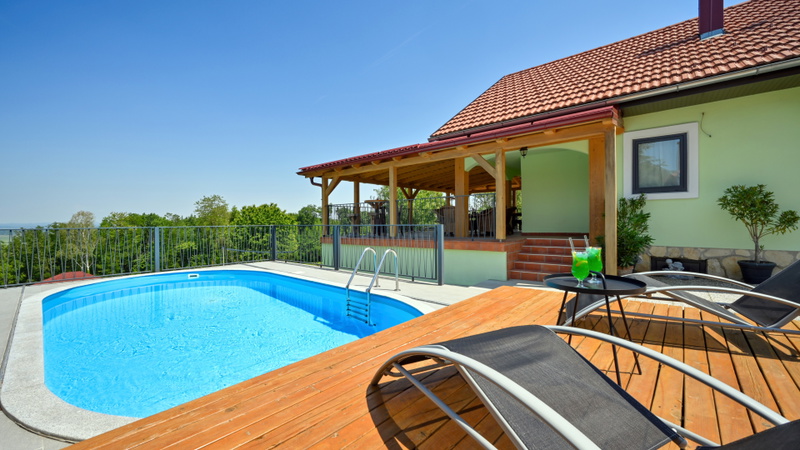 Villa Magic