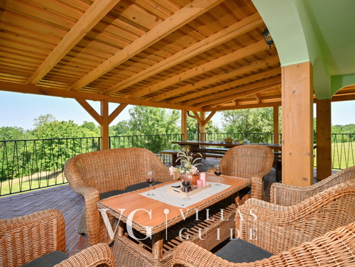 Villa Magic