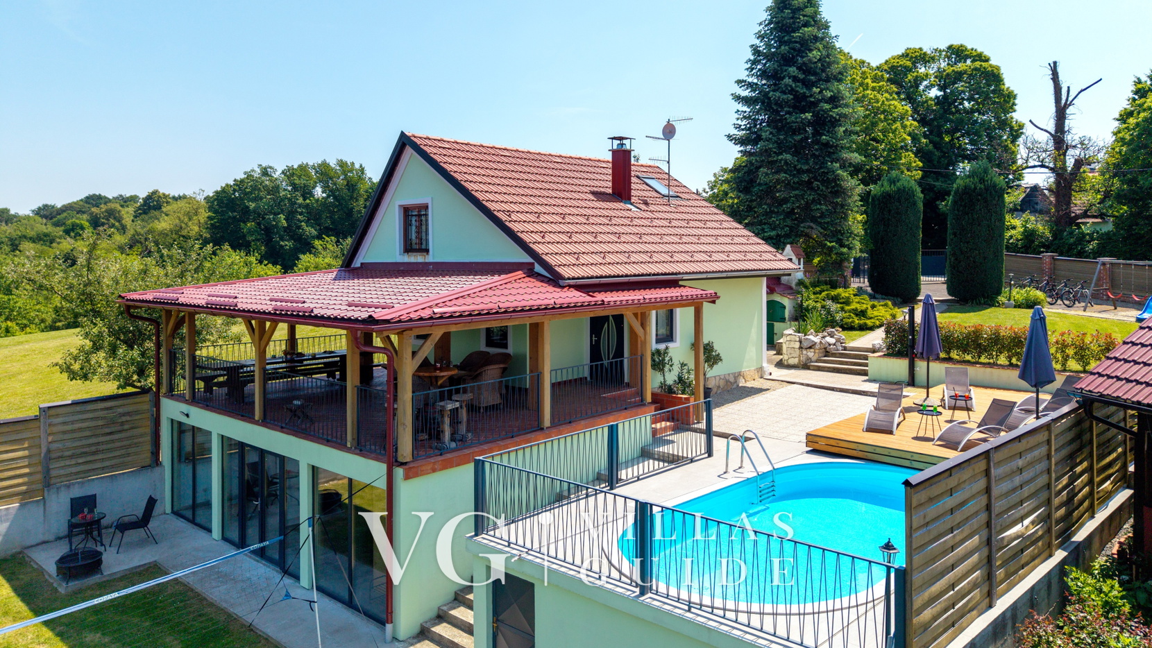 Villa Magic
