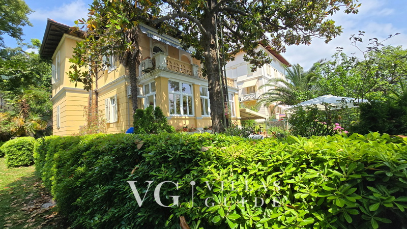 Apartman Villa Adelle - Lovran Garten und Außenbereich