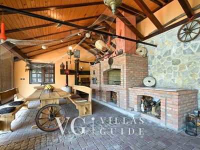 Villa Requiem Additional content