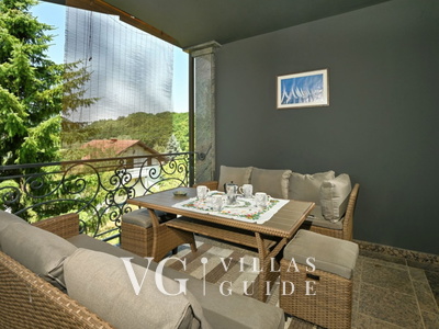 Villa Requiem Additional content