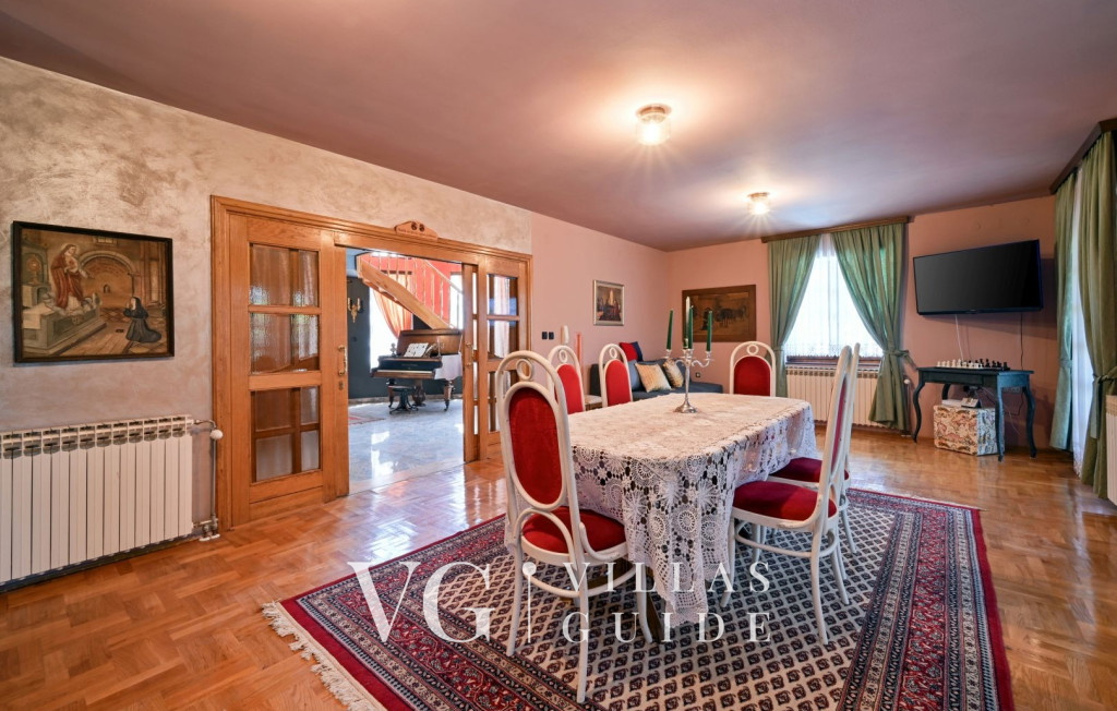 Villa Requiem Wohnzimmer