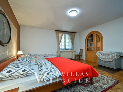 Villa Requiem Bedroom