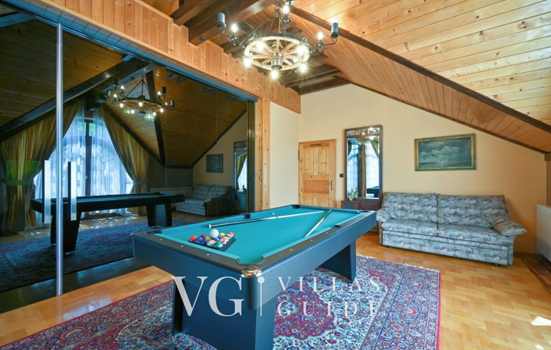 Villa Requiem Zusatzinhalte