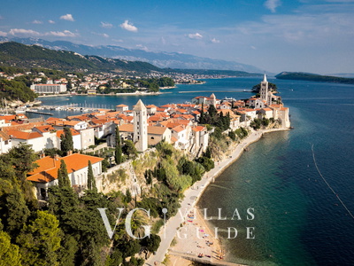 Holiday Home Capella -pet friendly&80m from the sea- Island of Rab Microposizione