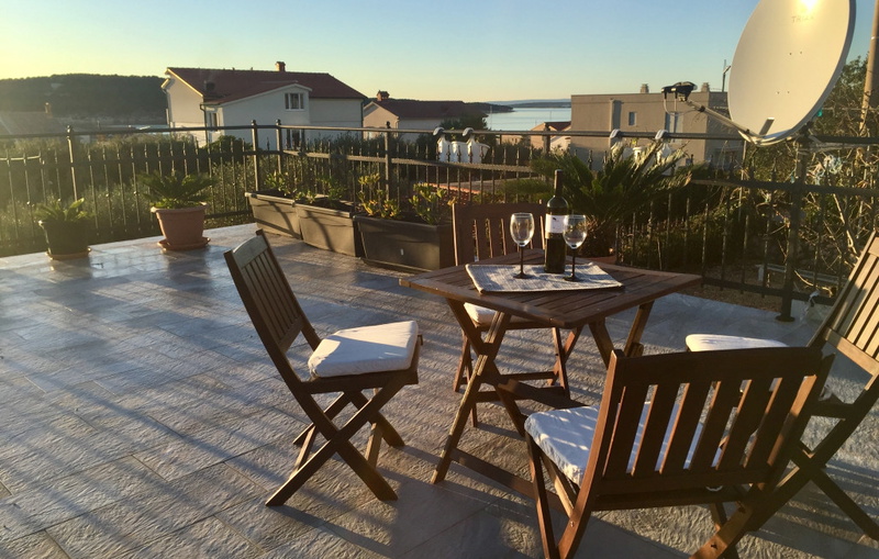Holiday Home Capella -pet friendly&80m from the sea- Island of Rab