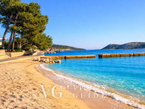 Holiday Home Capella -pet friendly&80m from the sea- Island of Rab