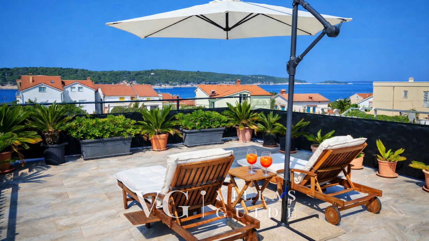 Holiday Home Capella -pet friendly&80m from the sea- Island of Rab