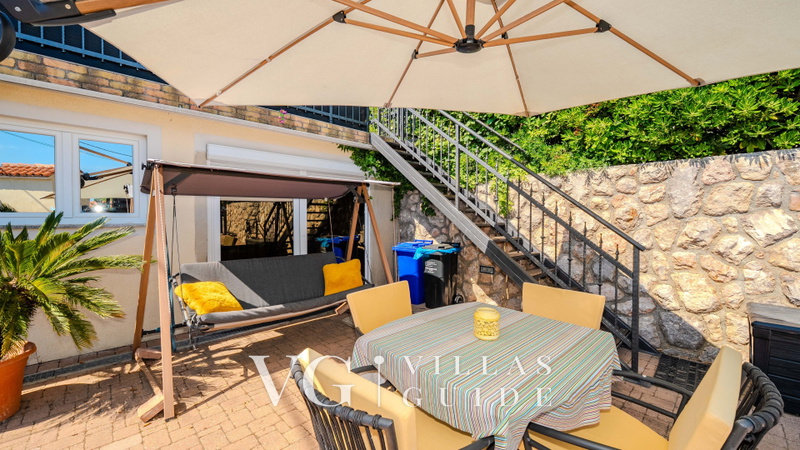 Holiday Home Capella -pet friendly&80m from the sea- Island of Rab Giardino e esterni della proprietà