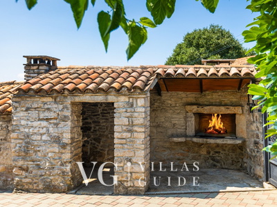 Villa RIA Additional content