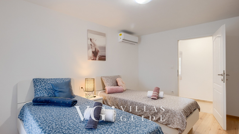 Villa RIA Camera da letto