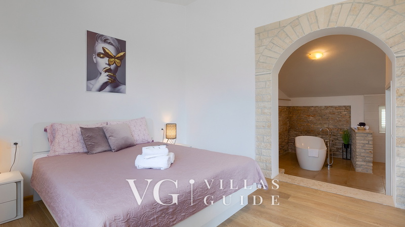 Villa RIA Camera da letto