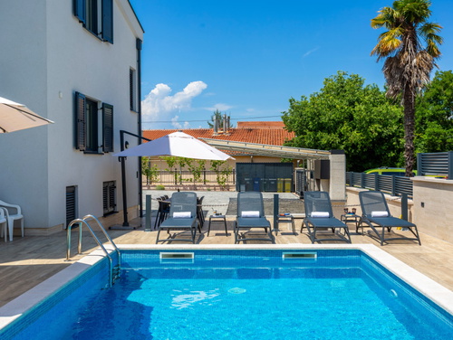 Apartment Estate 2 - Island Krk