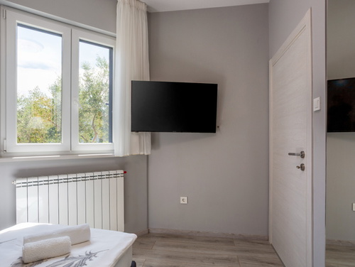 Apartment Estate 2 - Island Krk