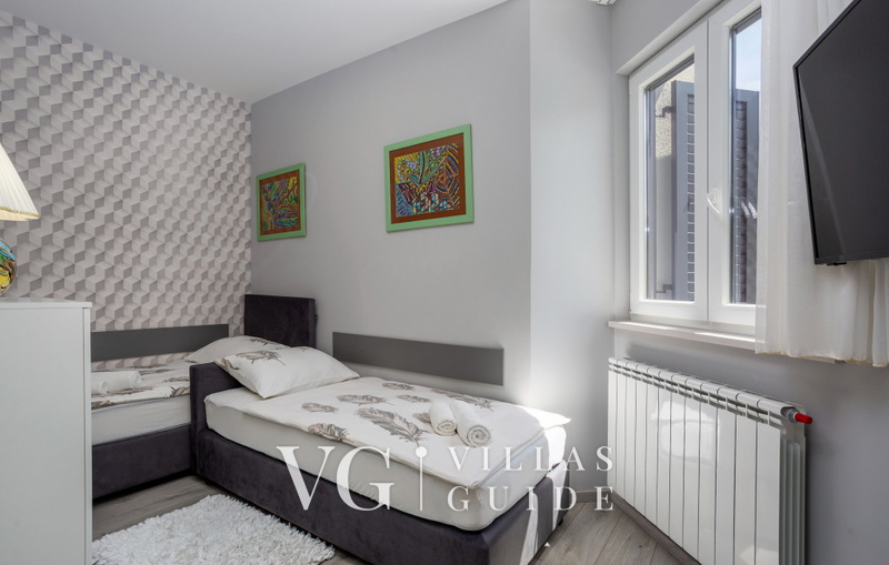 Apartment Estate 2 - Island Krk Camera da letto