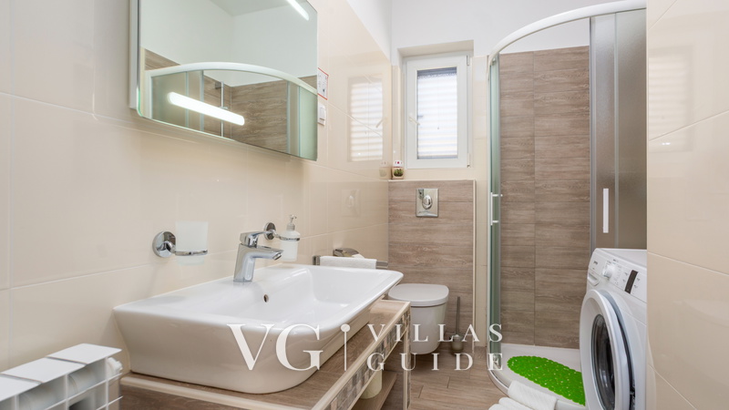 Apartment Estate 2 - Island Krk Bathroom