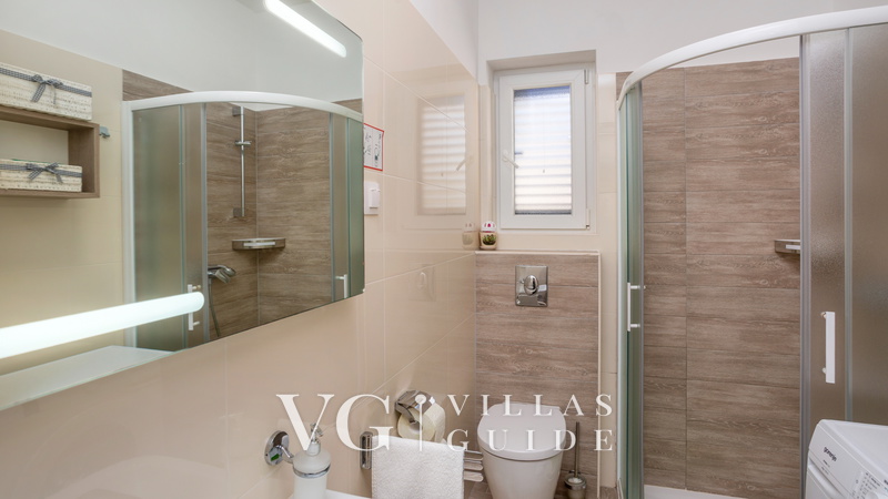 Apartment Estate 2 - Island Krk Bathroom