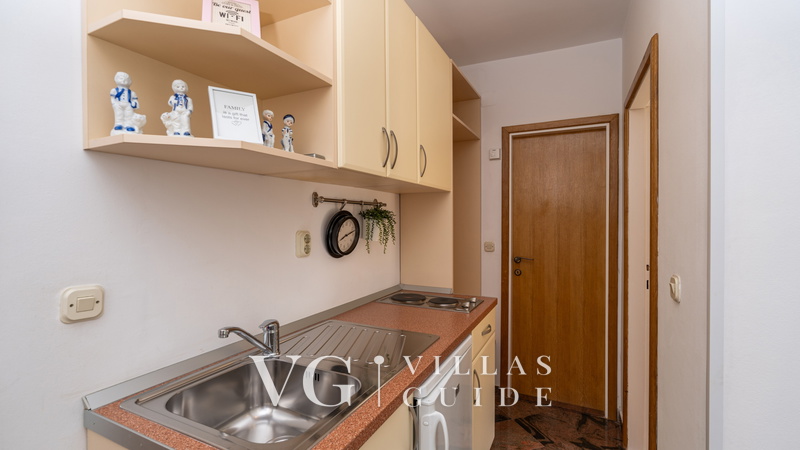 Villa Dadić Kitchen