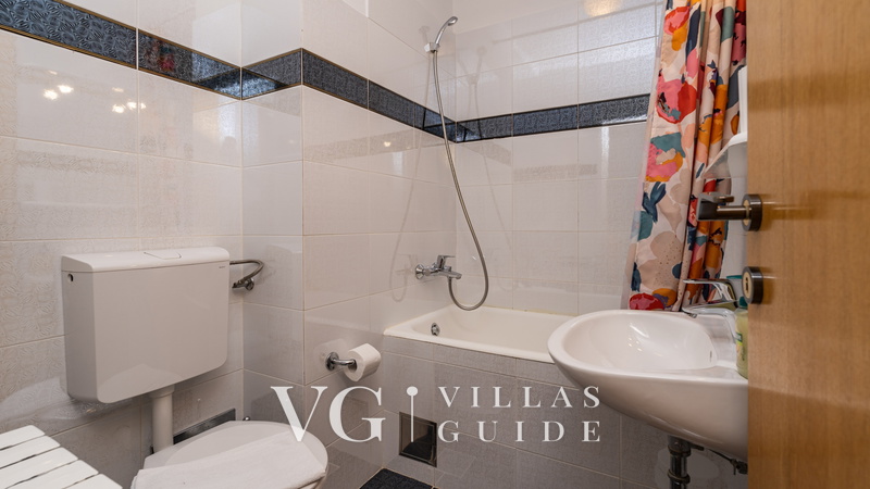 Villa Dadić Bathroom