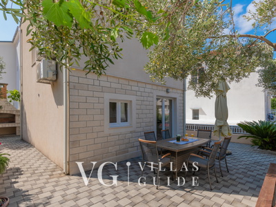 Holiday Home VIKK - Makarska-Drvenik