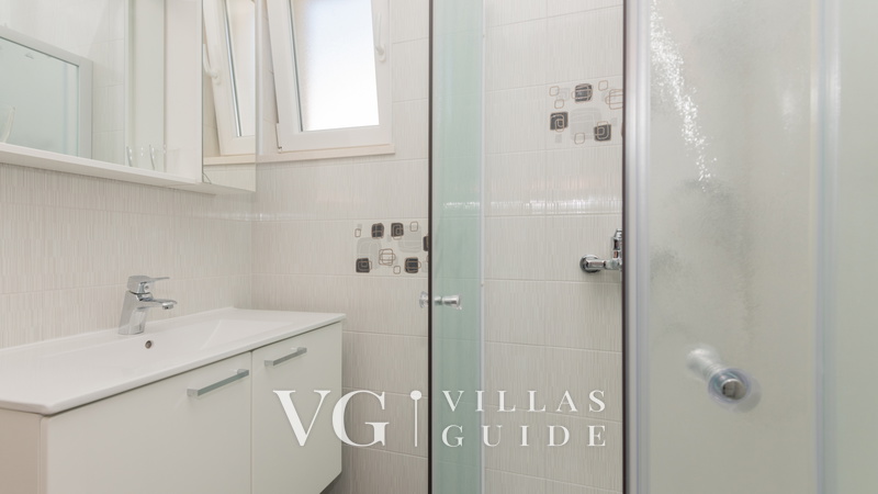 Holiday Home VIKK - Makarska-Drvenik