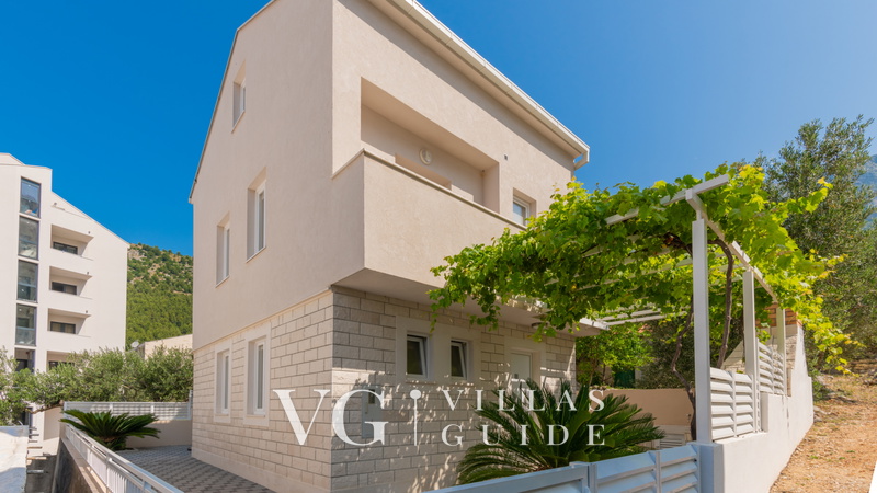 Holiday Home VIKK - Makarska-Drvenik Garden and property exterior