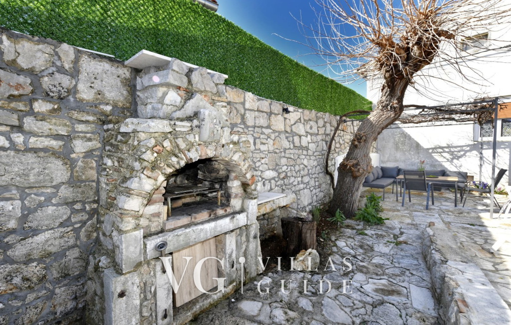 Casa Vento Additional content