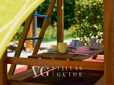 Villa River home by WH Additional content