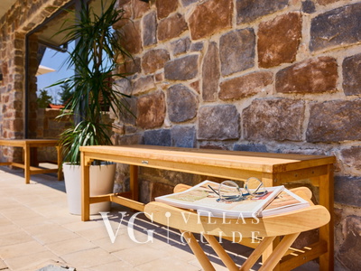 Villa River home by WH Additional content