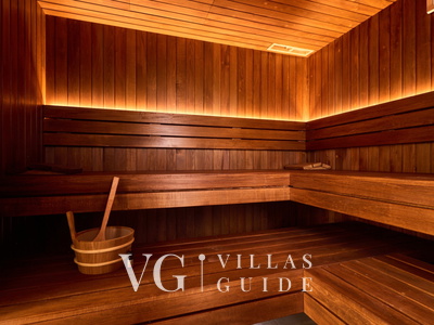 Villa River home by WH wellness