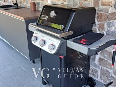 Villa River home by WH Additional content