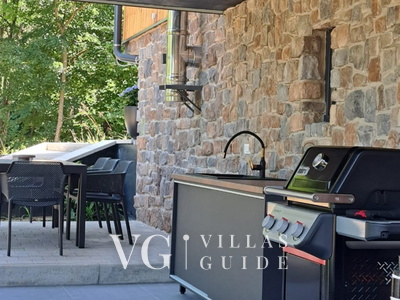 Villa River home by WH Additional content