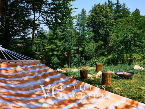 Villa River home by WH