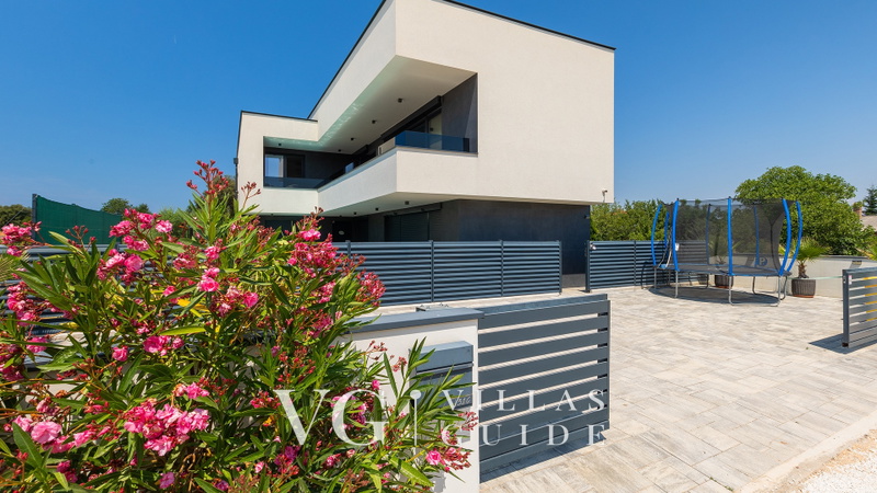 Villa Dorota Dvorište i vanjski dio objekta