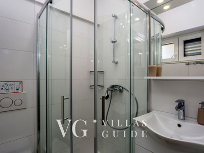 Studio Apartment Estate 3 - Island Krk Bathroom