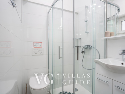 Studio Apartment Estate 3 - Island Krk Bathroom