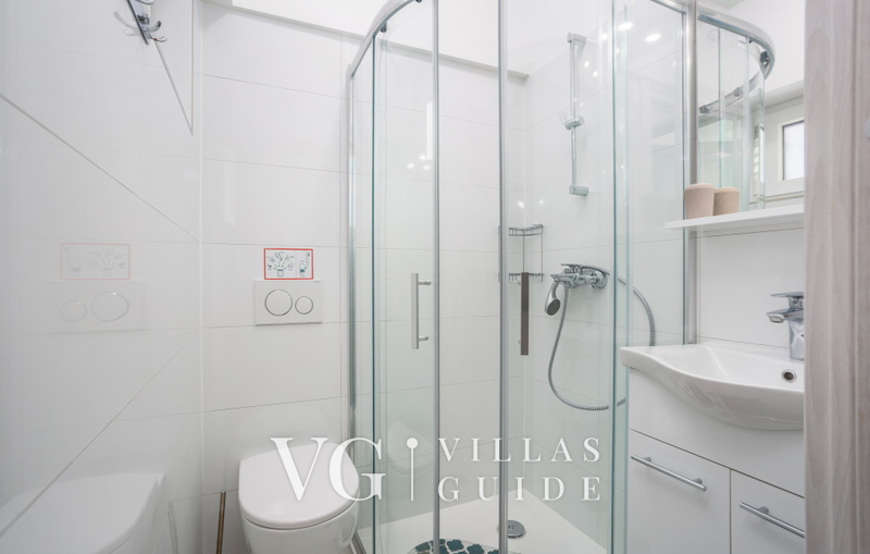 Studio Apartment Estate 3 - Island Krk Bathroom