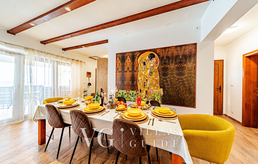 Villa Welcome Kitchen