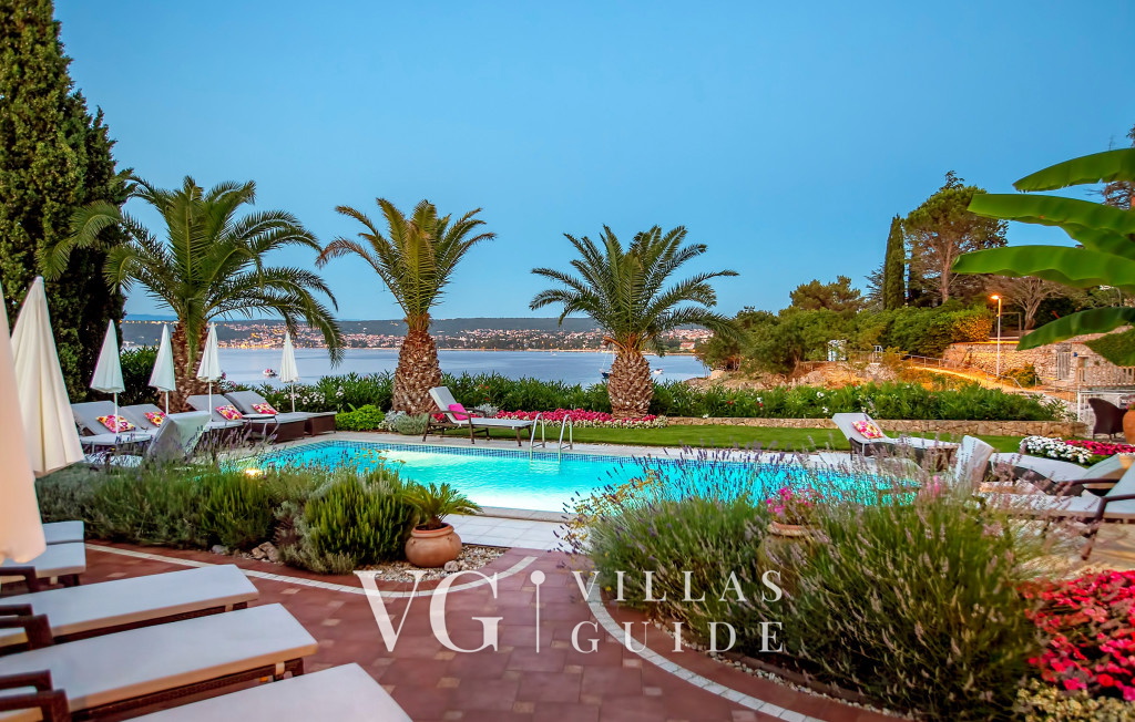 Villa Palace Clara Apartment 2 island Krk Dvorište i vanjski dio objekta