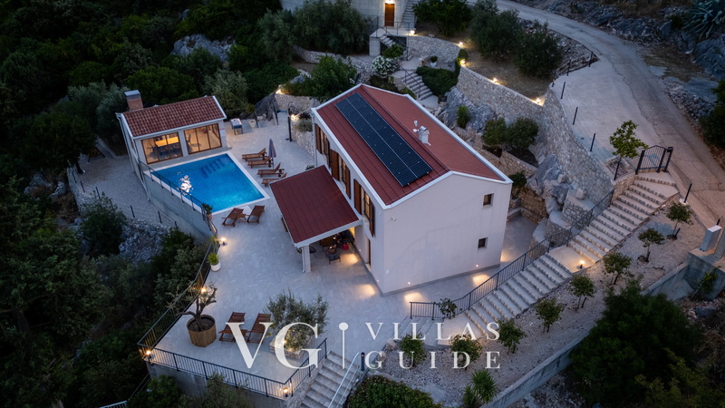 Villa Ivka Dvorište i vanjski dio objekta